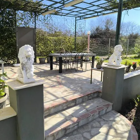 Vila The Olive Oasis *