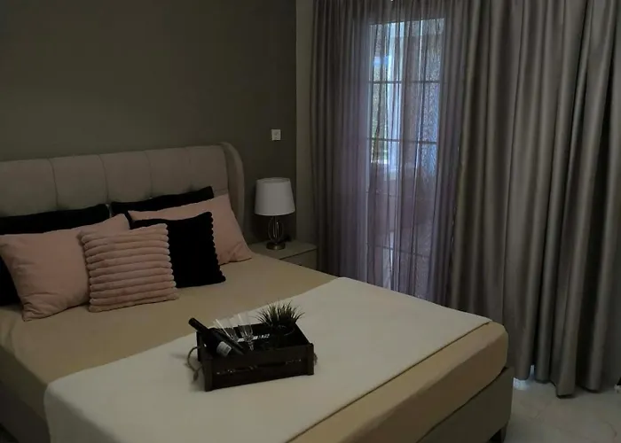 The Olive Oasis Villa Ormília